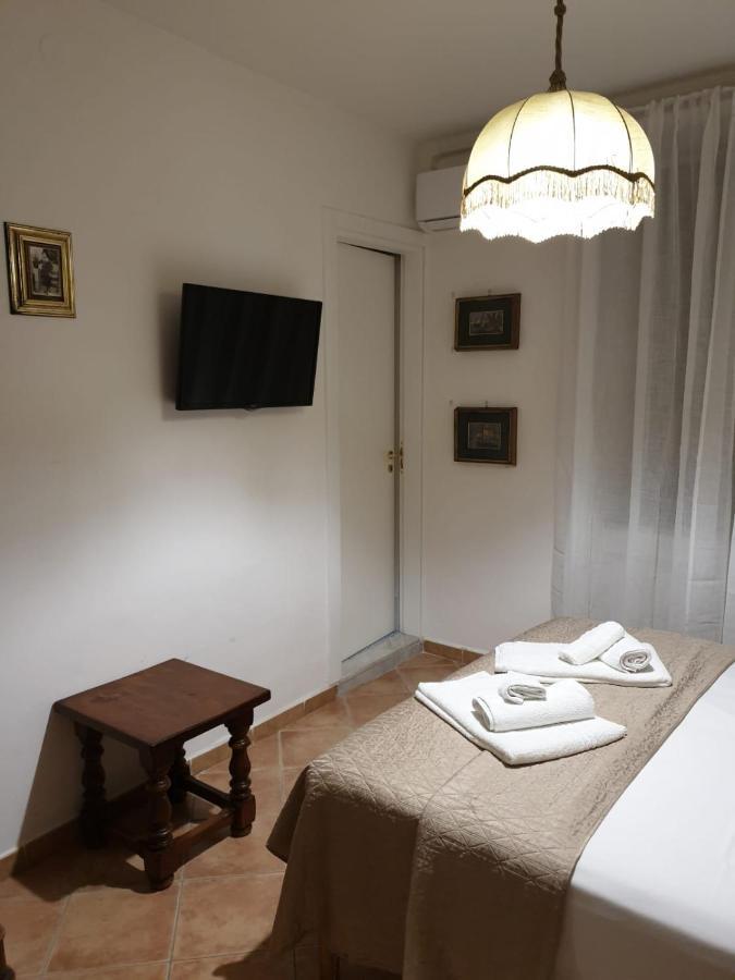Double Room with Private Bathroom,1305280873:JPEG