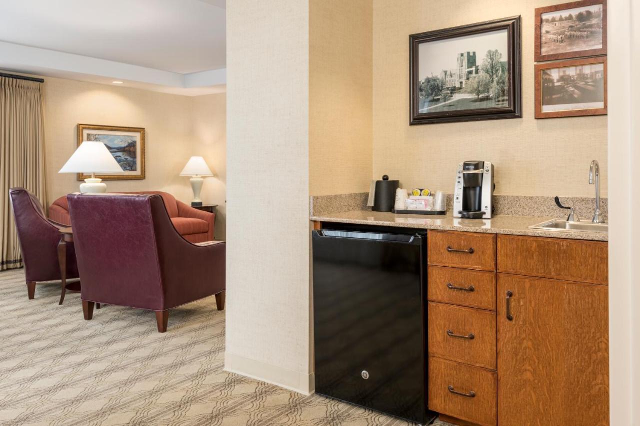 Executive King Suite