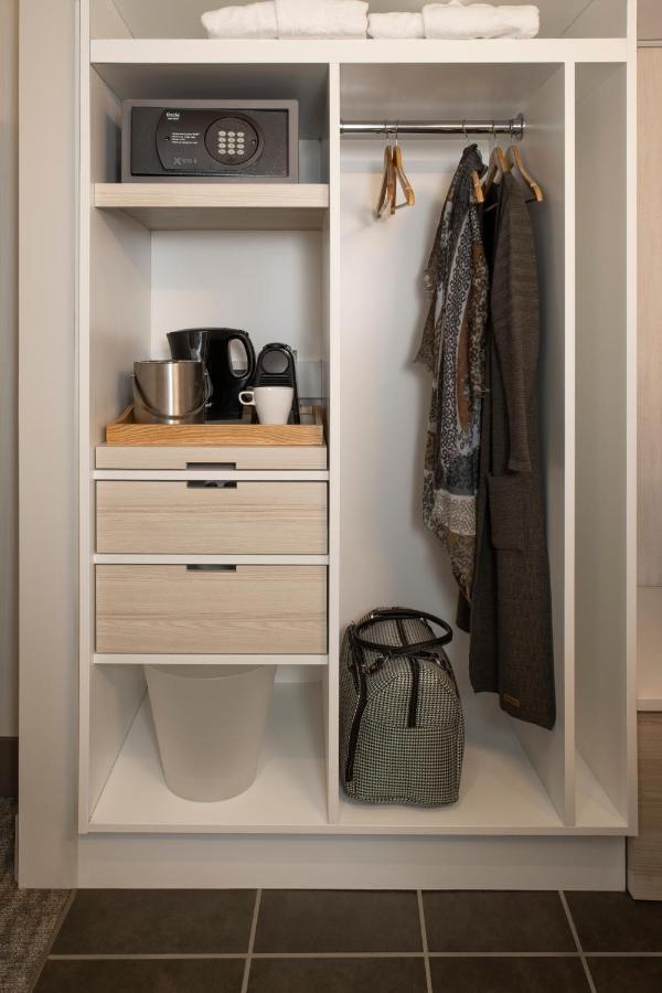 Premium Kamer met 2 Queensize Bedden en Bad