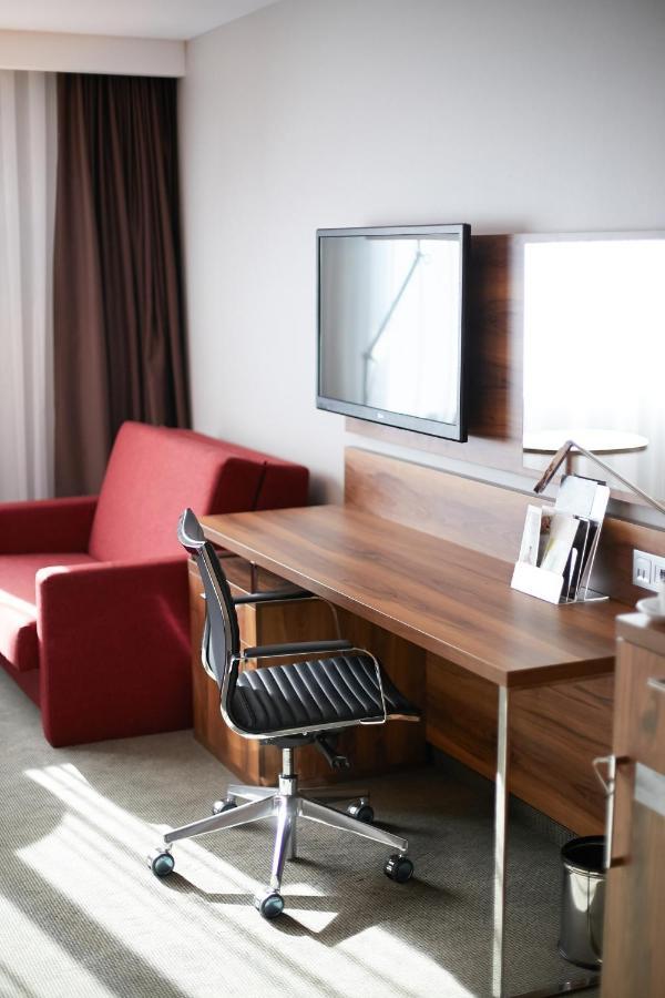Premium Tweepersoonskamer met 2 Aparte Bedden en Bank