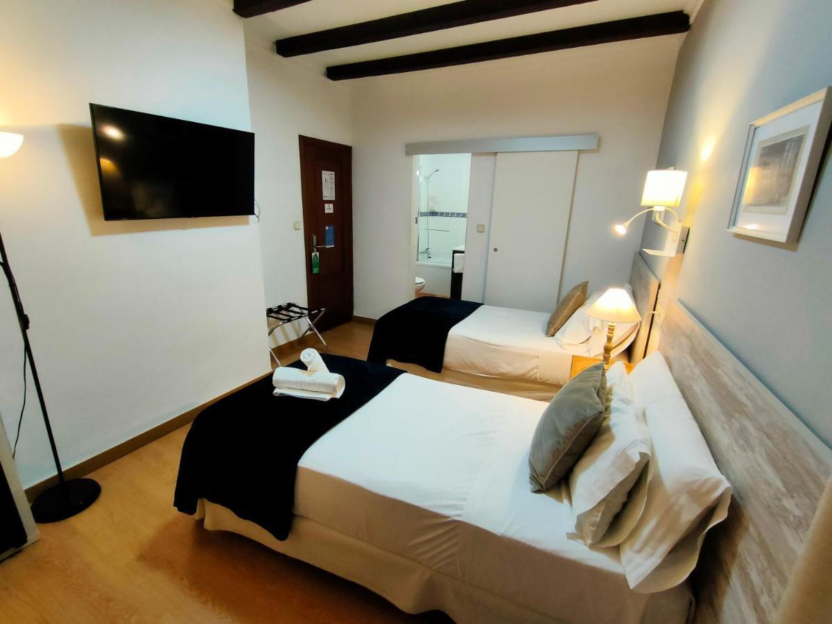 Quarto Twin Económico Interior