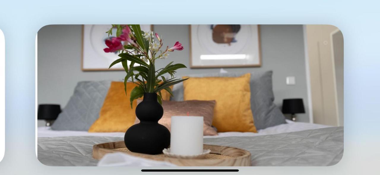 Family Room,1317340978:JPEG