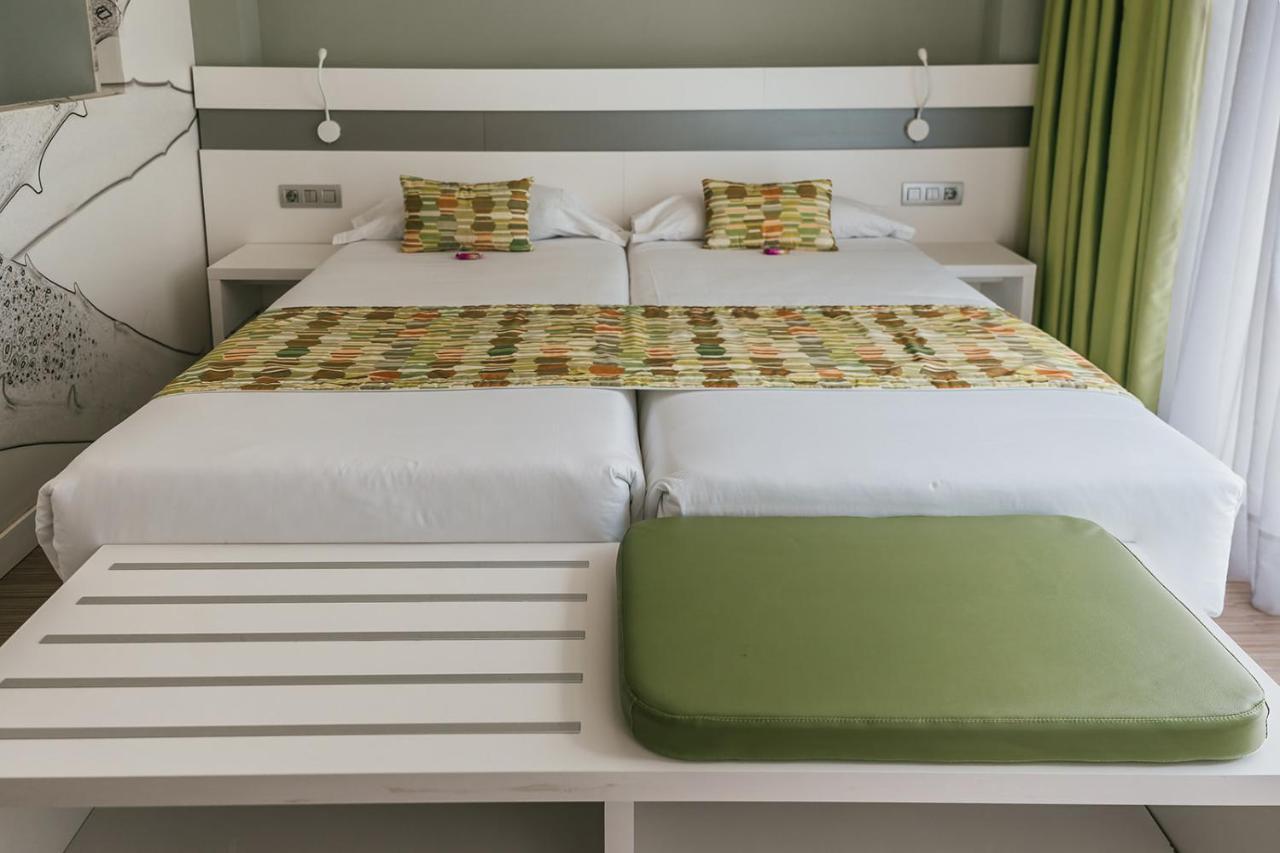 Double or Twin Room Balcony,1319724979:JPEG