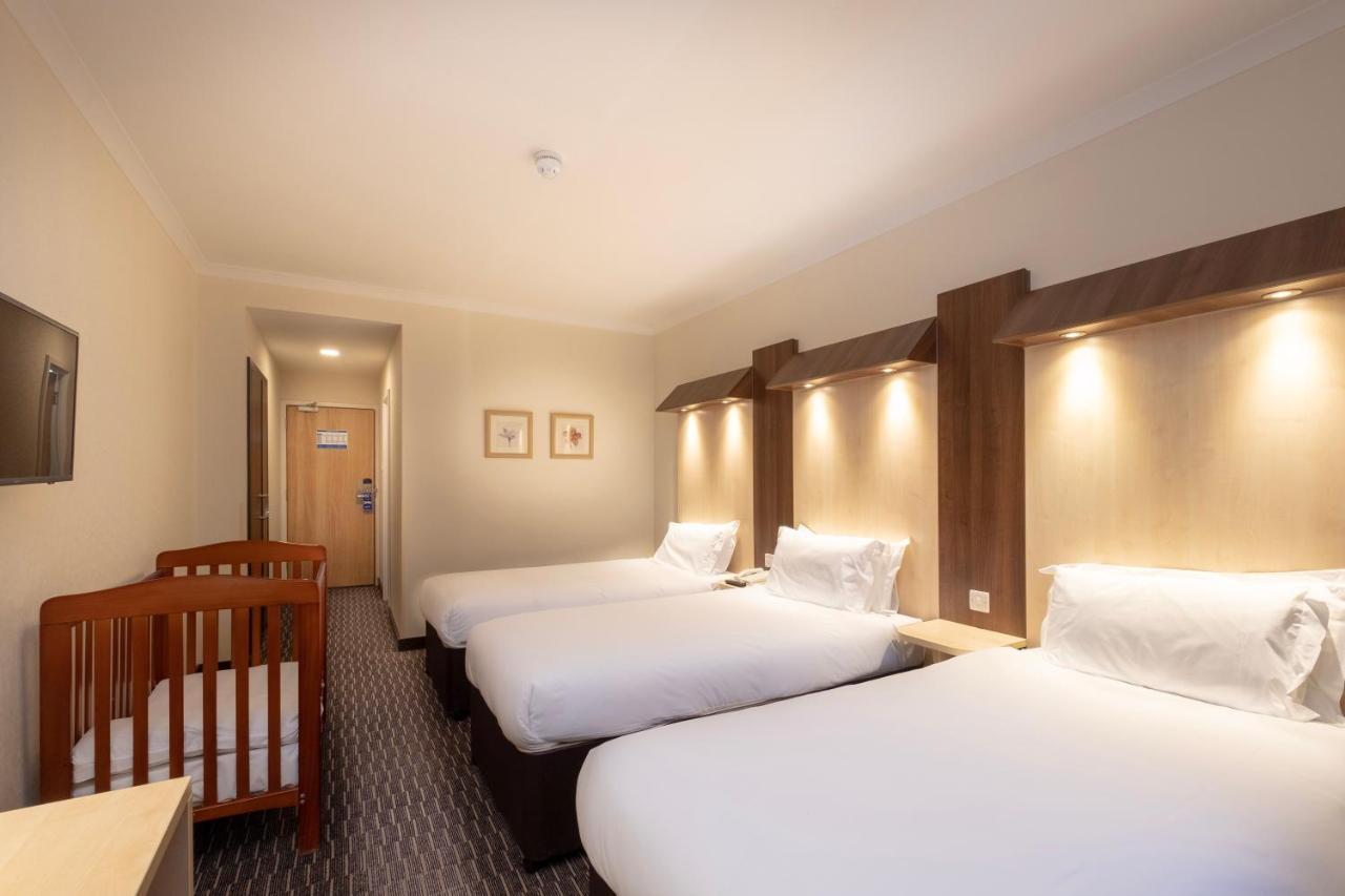 Triple Room,1526678782:JPEG