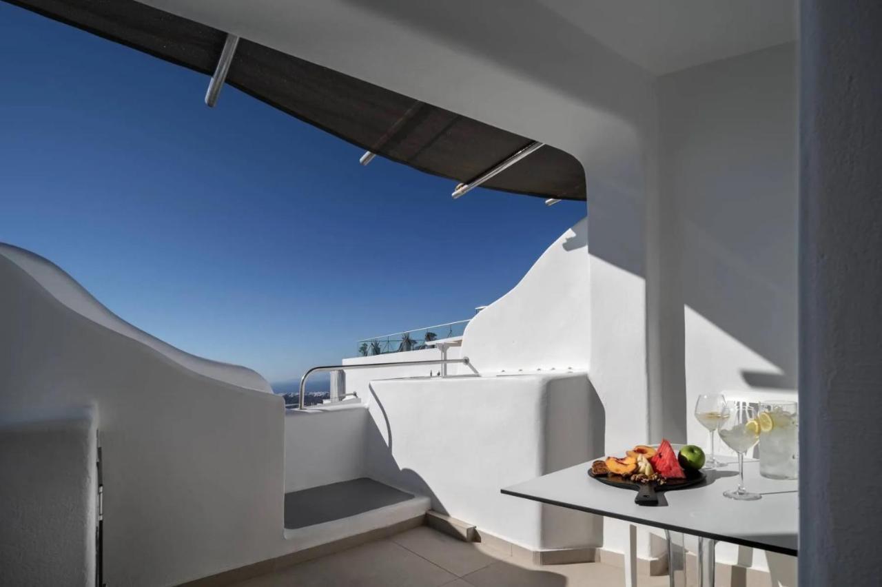 Chambre Double Supérieure avec Jacuzzi Extérieur - Vue sur Caldeira