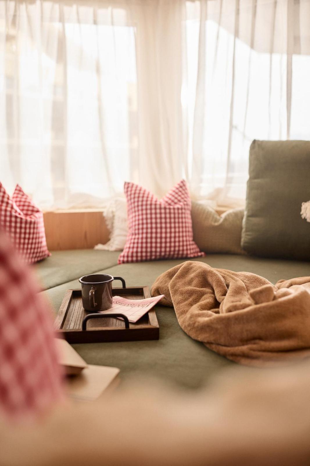 Comfort Family Room,1323281965:JPEG