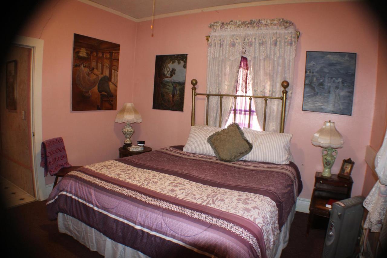 King Room,1323975877:JPEG