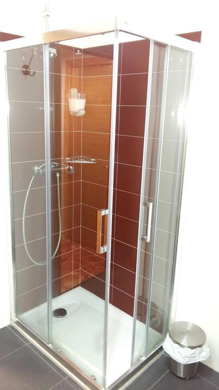 Habitación Triple con baño privado