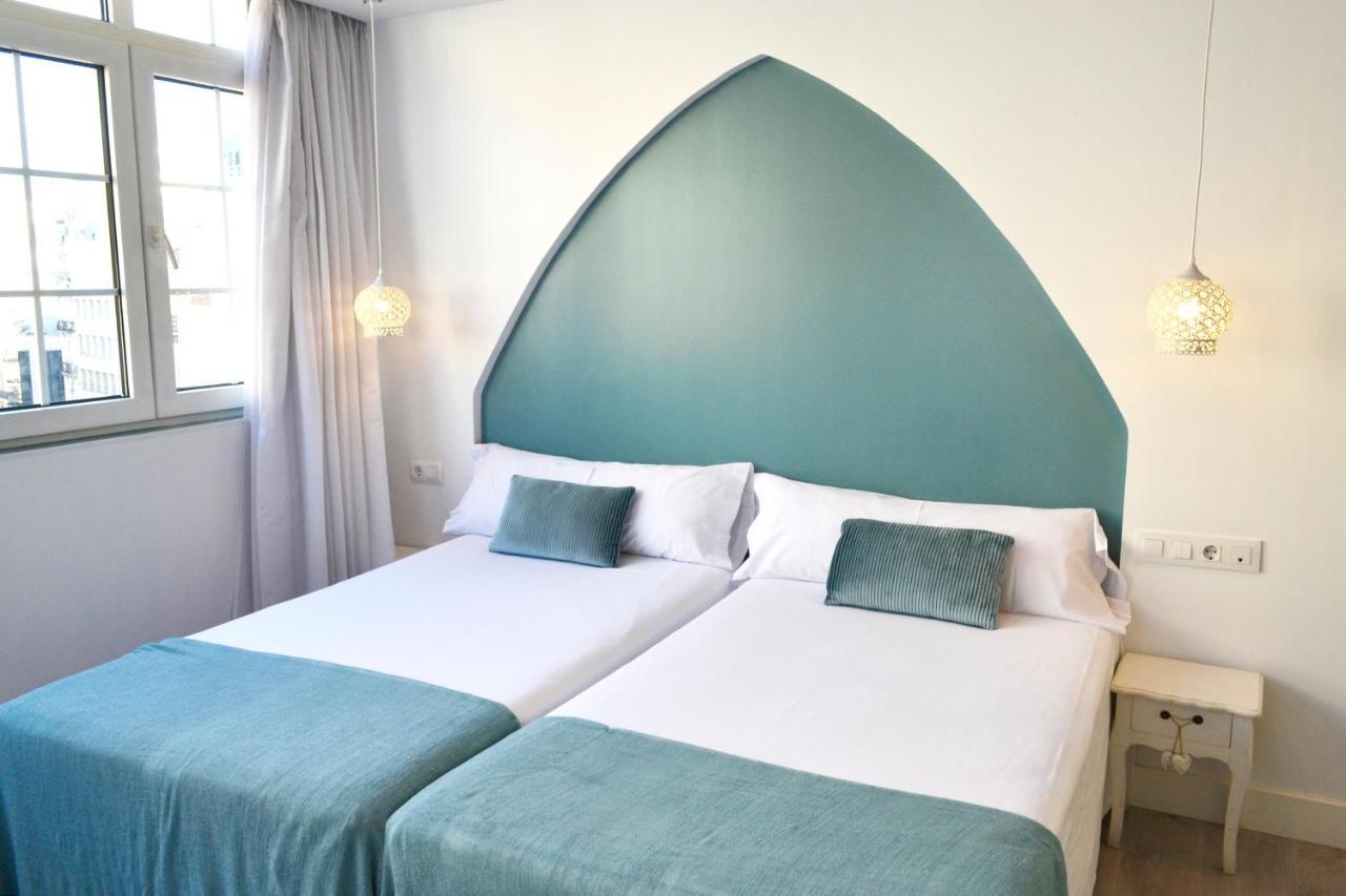 Deluxe Room,1331061158:JPEG