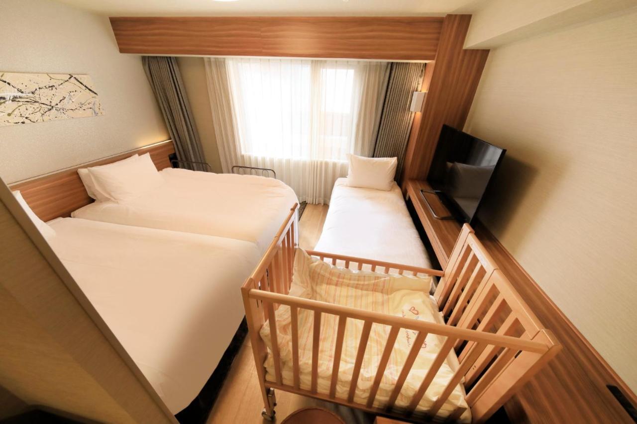 Twin Room with 1 Extra Bed