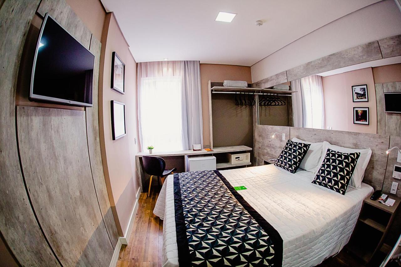 Quarto Luxo Cama Queen Size,1220849152:JPEG
