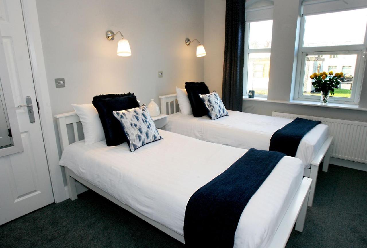 Tweepersoonskamer met 2 Aparte Bedden