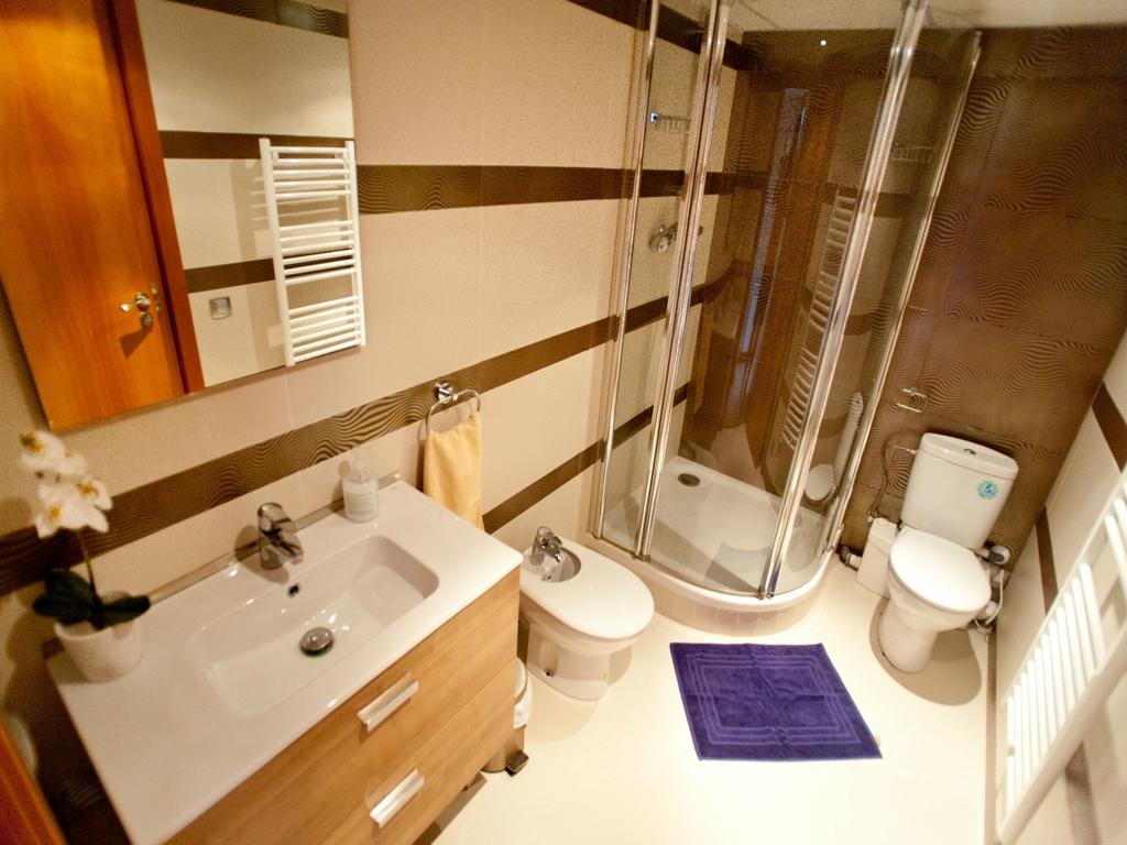 Quarto Duplo Standard com Casa de Banho Partilhada