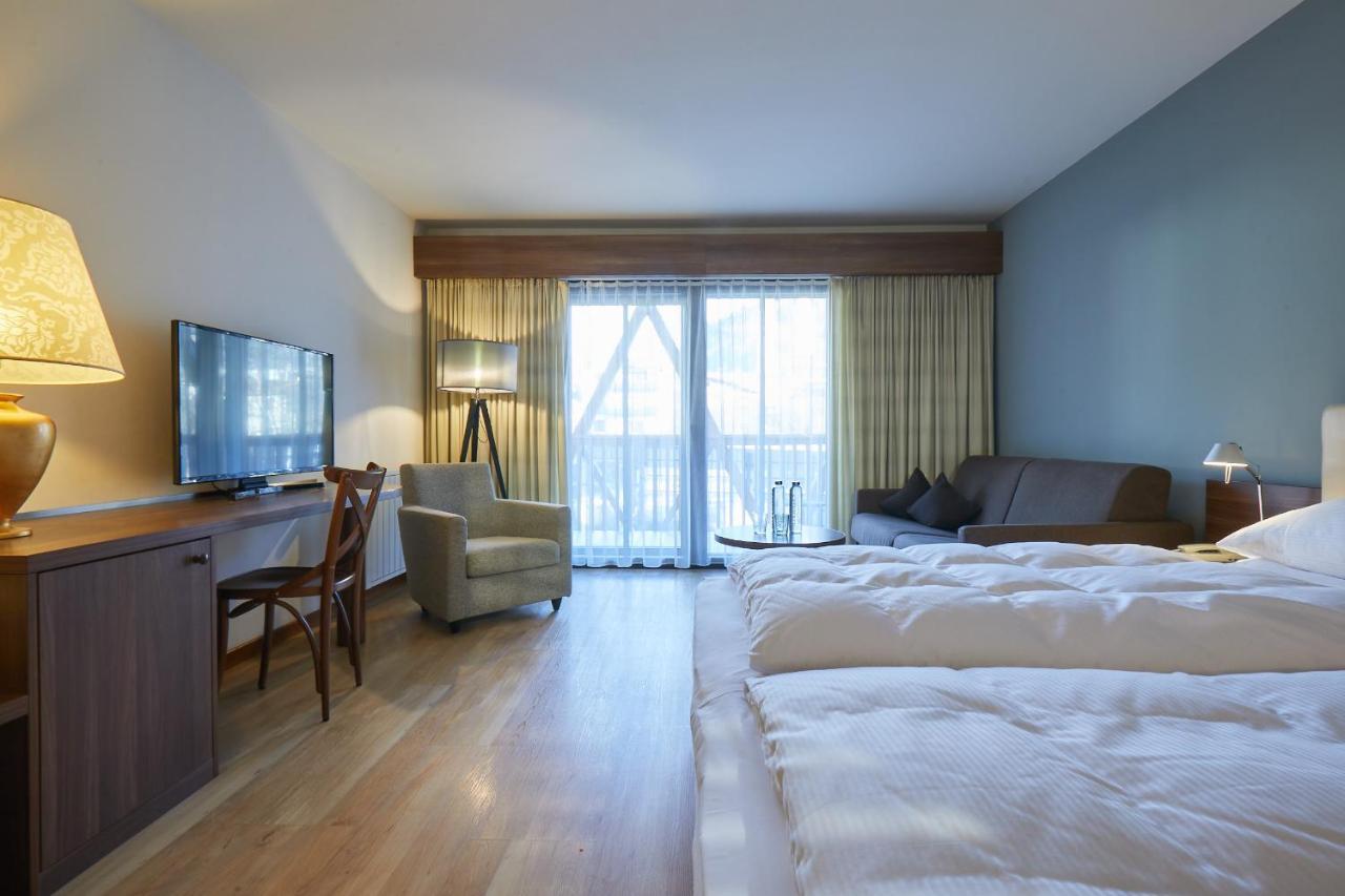 Double Room,1346192915:JPEG