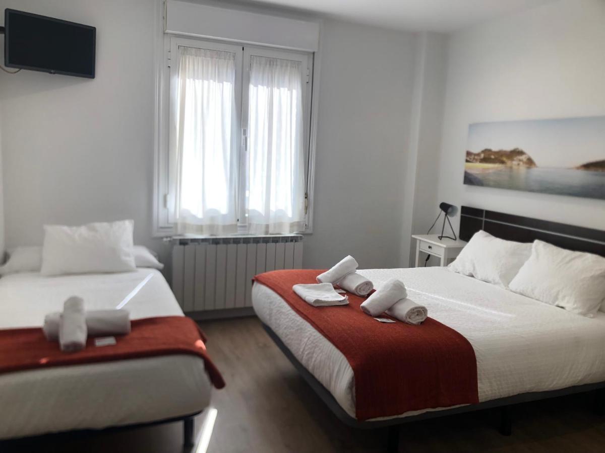 Chambre Triple avec Salle de Bains Privative
