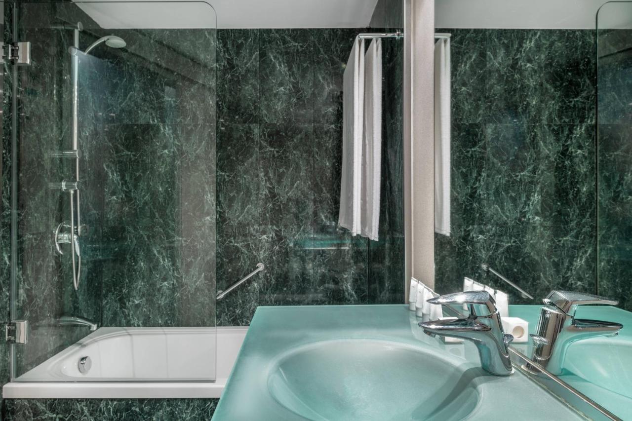 Suite Junior con sofá cama, cama extragrande y vistas al mar - Planta superior