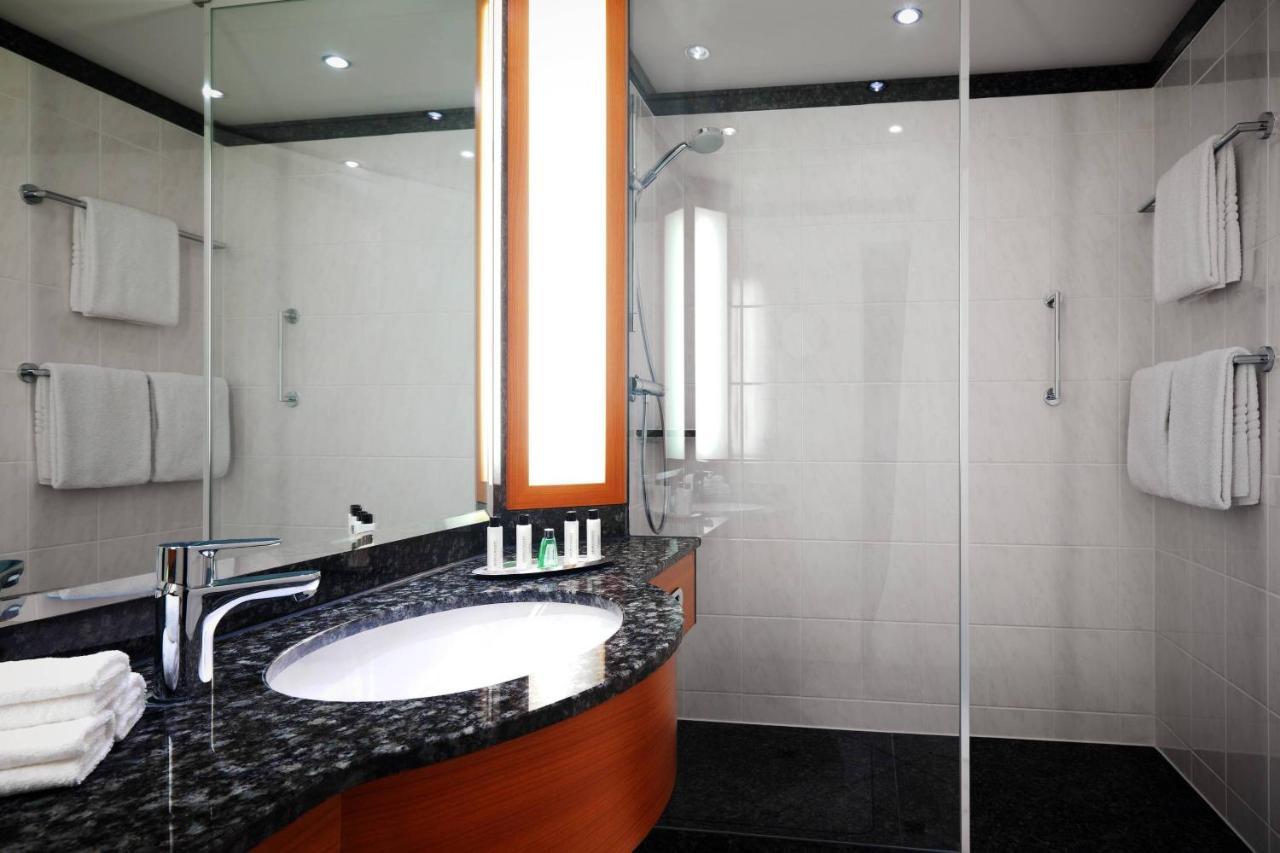 Studio met 1 Queensize bed - Hoge verdieping