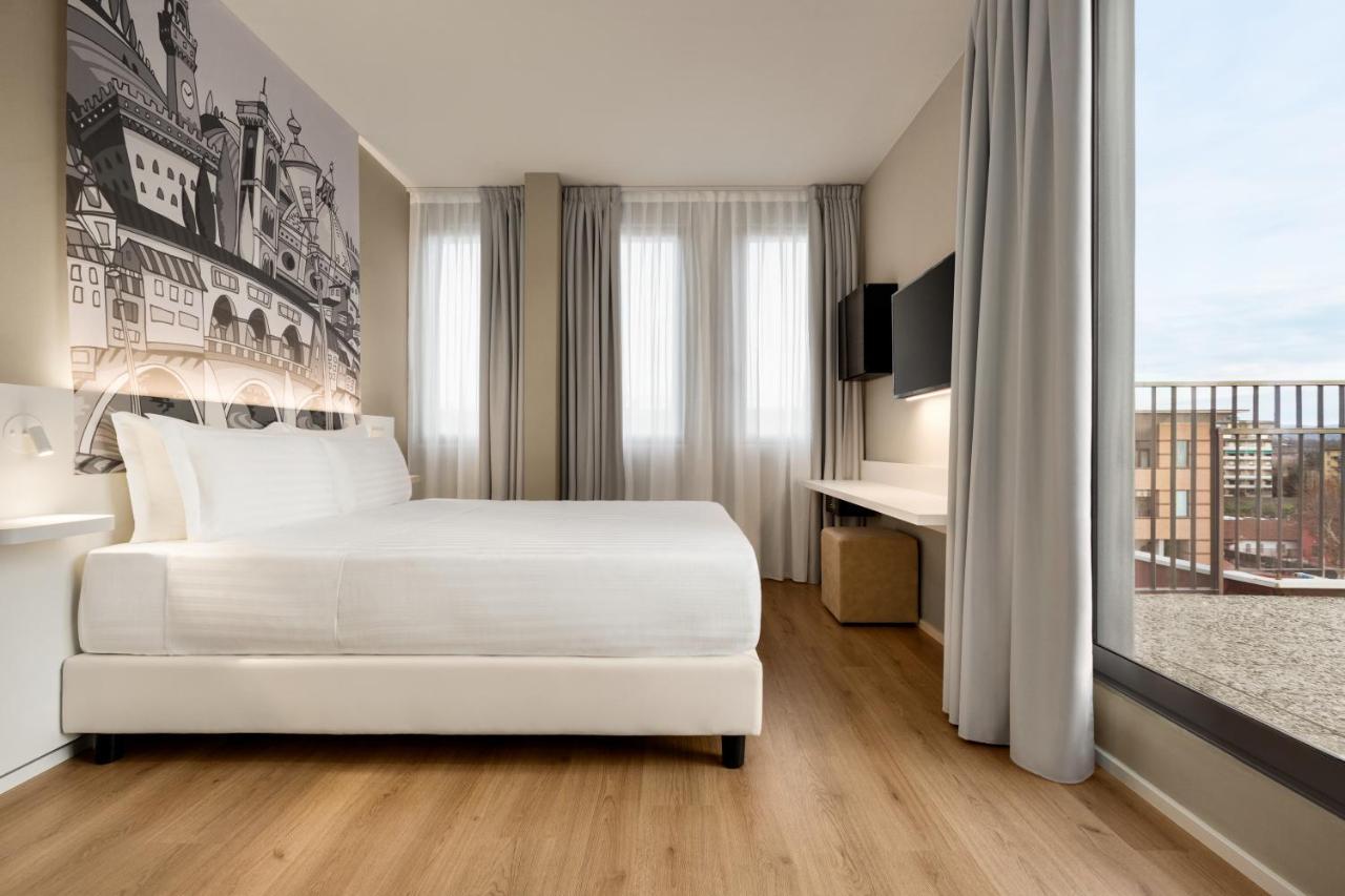 1 Queen Bed, Standard, Non-Smoking,1352699338:JPEG