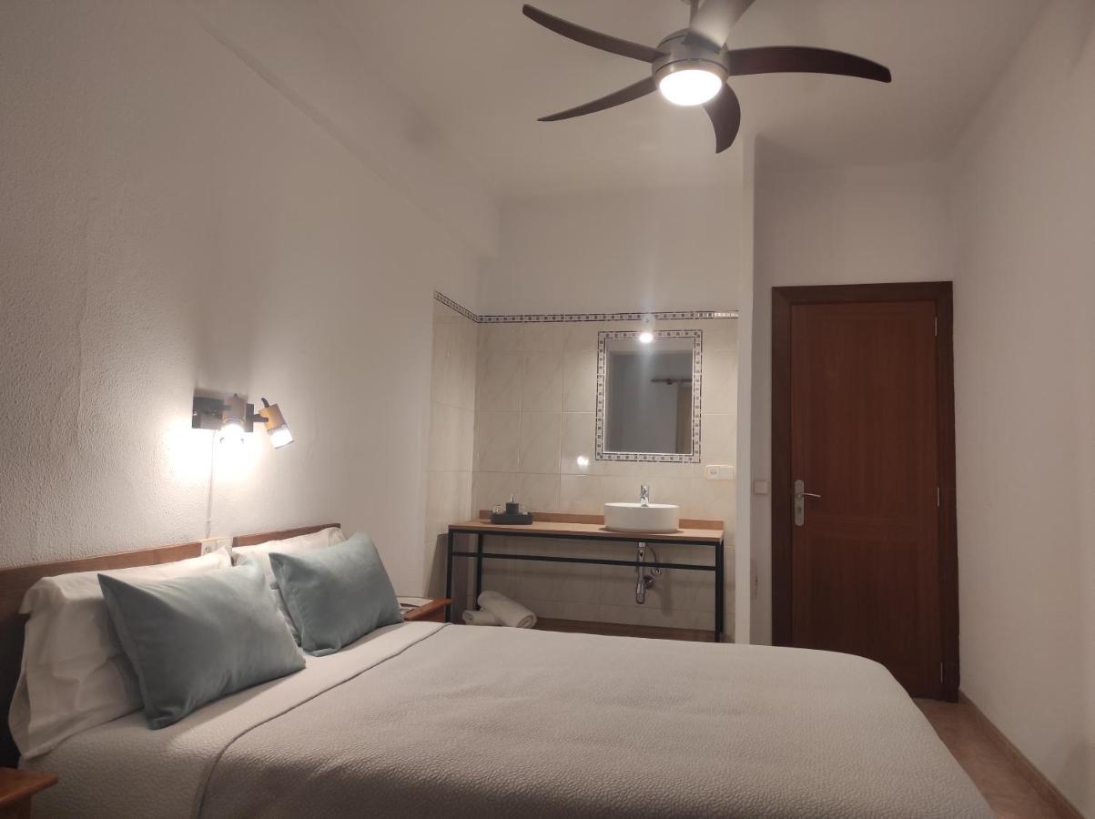 Habitación Doble con baño compartido - 1 o 2 camas