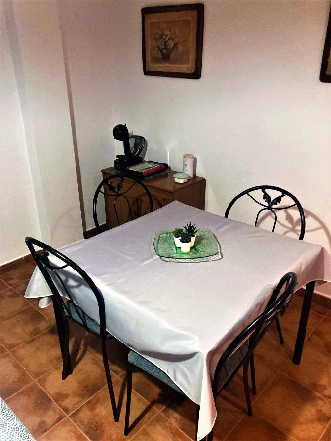 Apartamento com 1 Quarto
