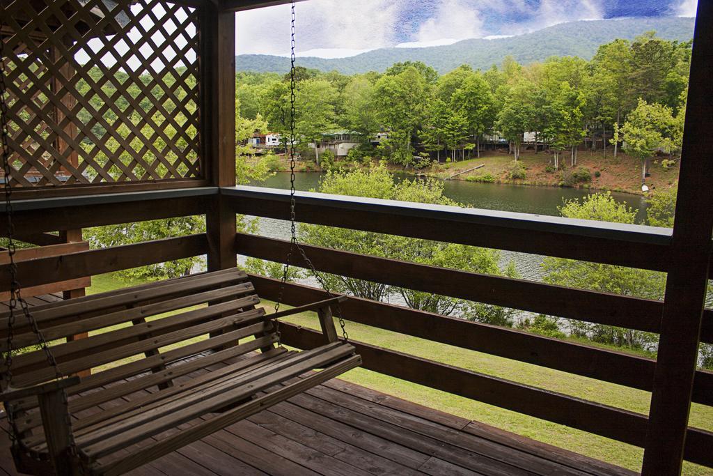 Two-Bedroom Villa with 1 Bath