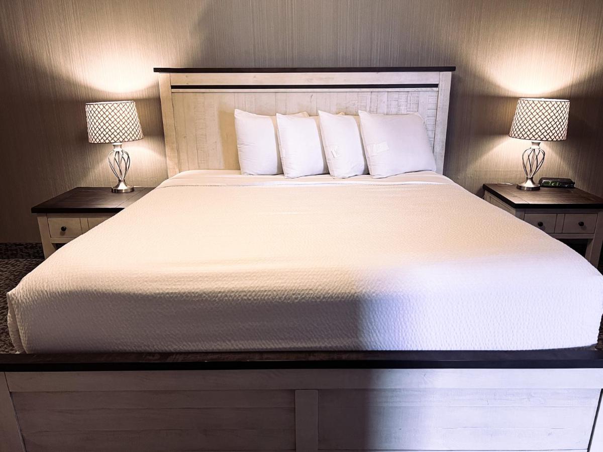 Presidential Suite,1361678555:JPEG