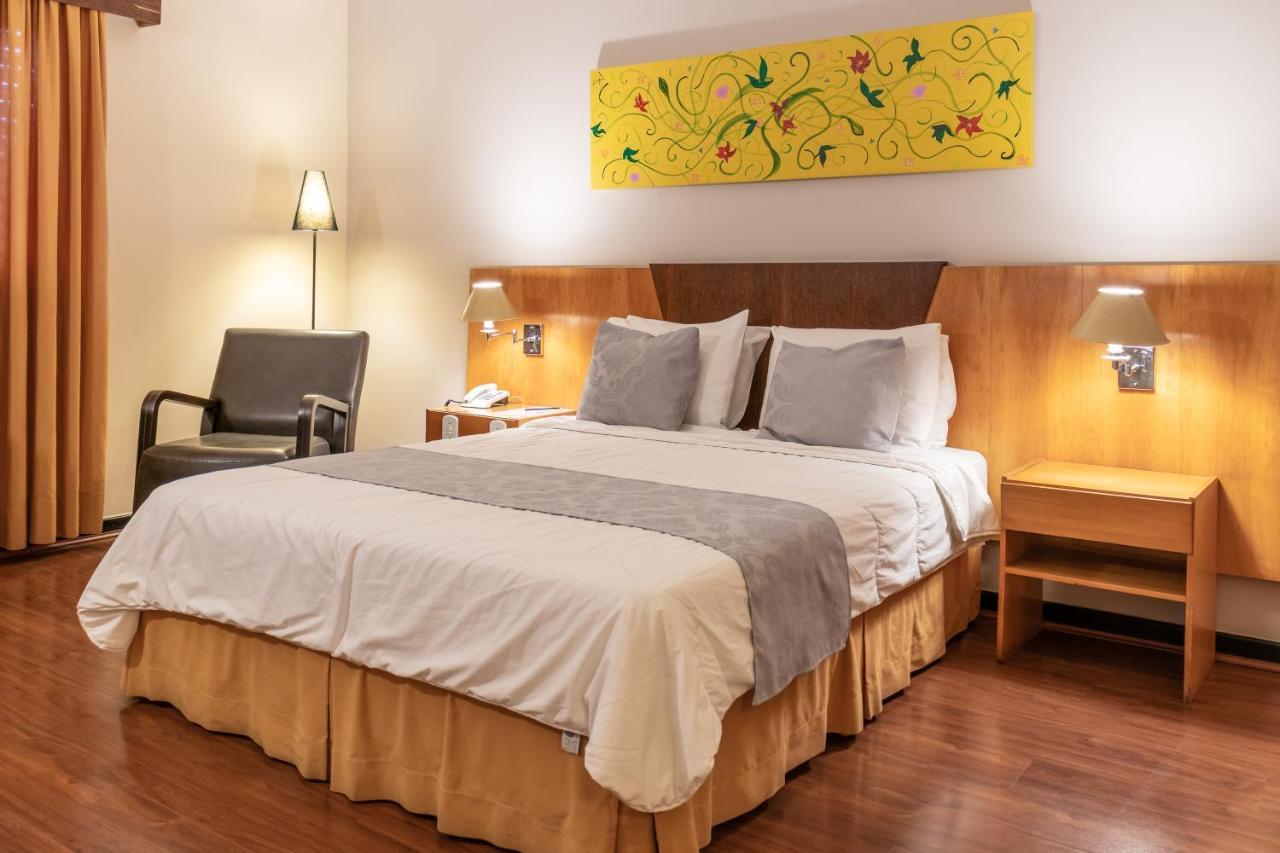 Standard Double Room,1362315362:JPEG