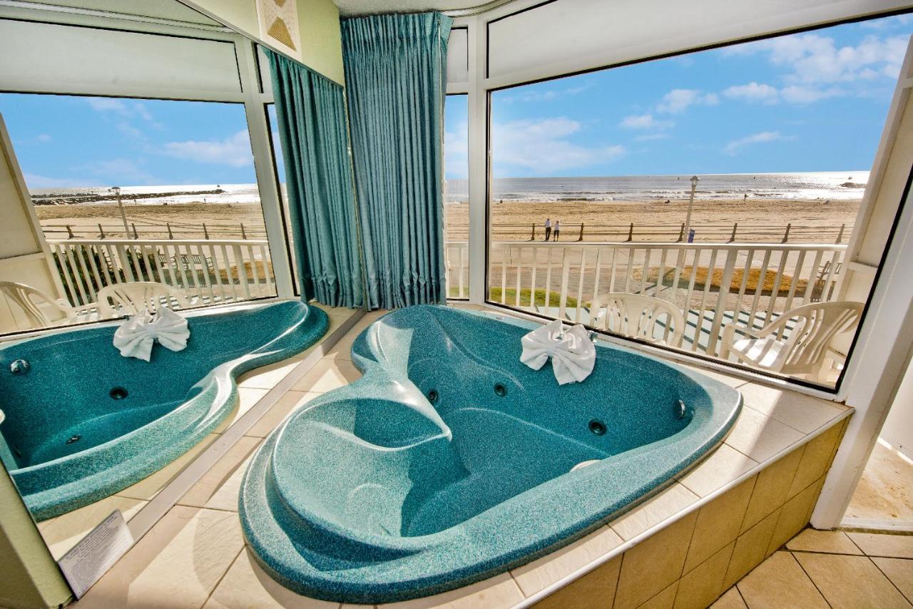 Oceanfront Kitchenette Deluxe