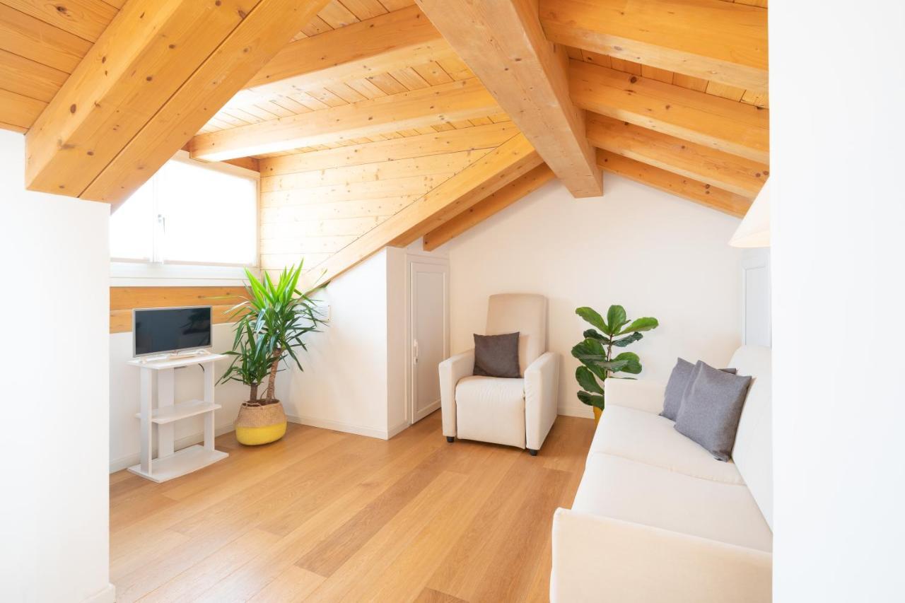 Apartamento com 2 Quartos