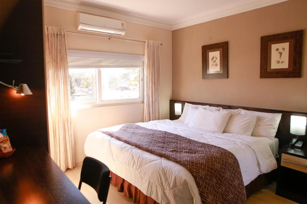 Quarto Deluxe com Cama King-size