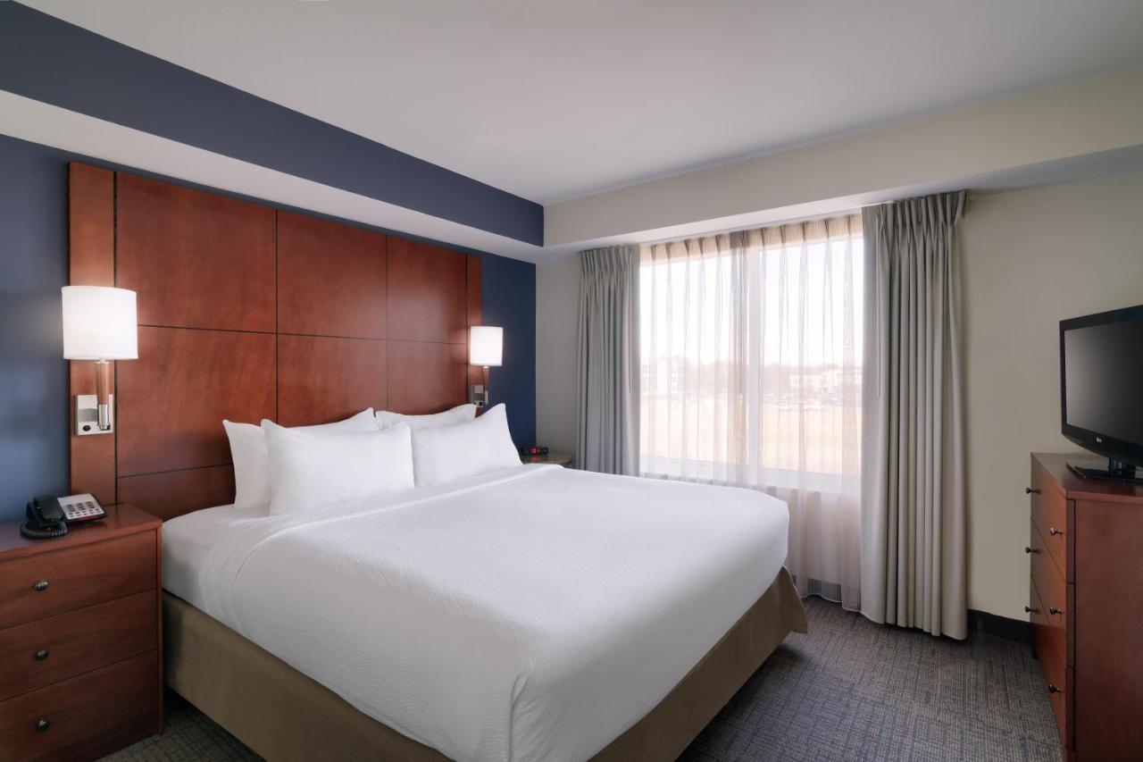 Two-Bedroom Suite - Non-Smoking