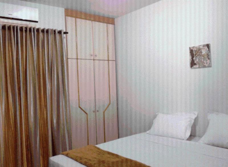 Double Room with Private Bathroom,13764130:JPEG