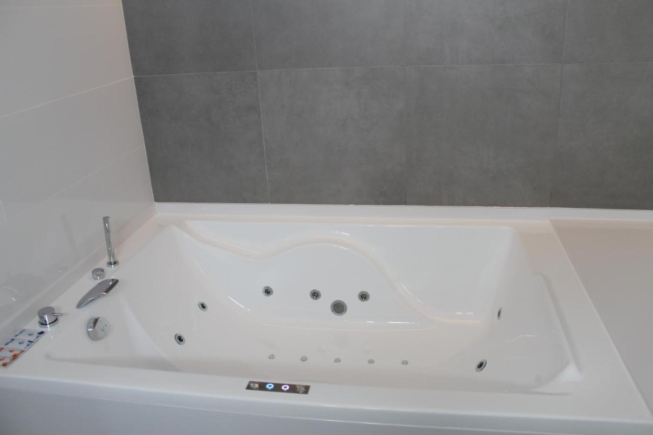 Suite Deluxe con bañera de hidromasaje