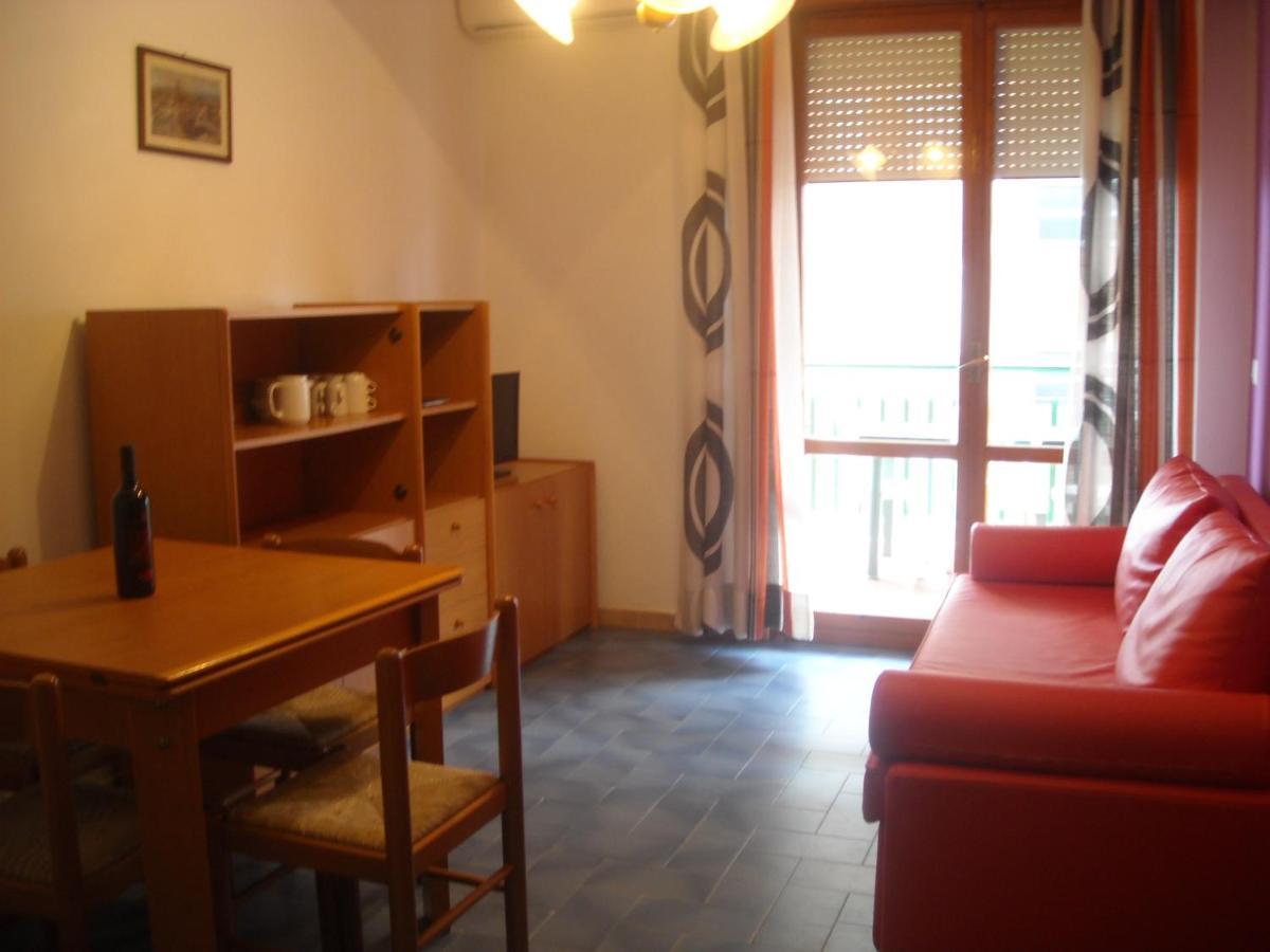 Superior Apartment,512429622:JPEG