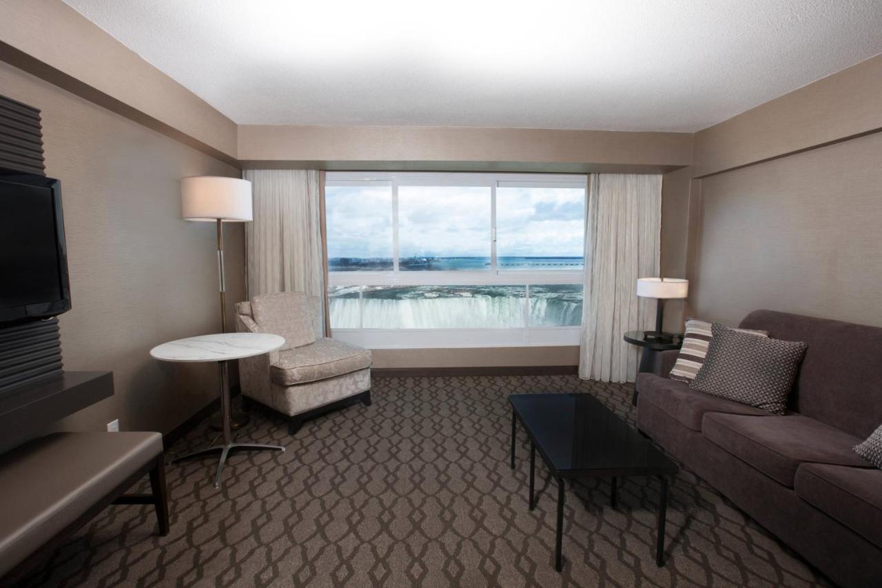 Executive Queen Suite