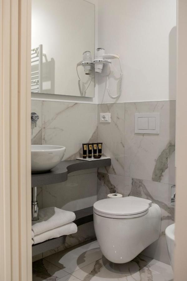 Superior Double Room,1377526454:JPEG