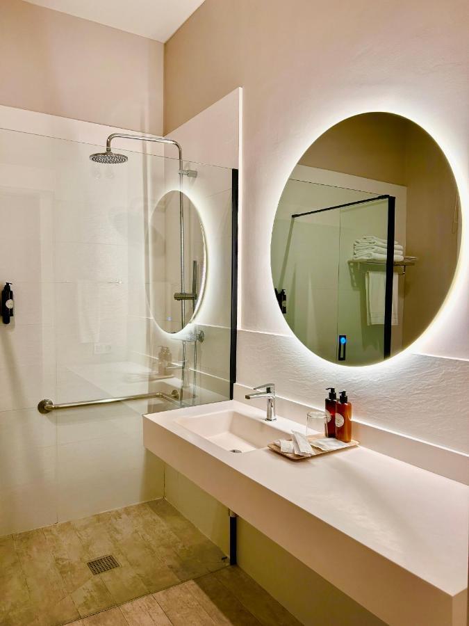 Driepersoonskamer met Eigen Badkamer