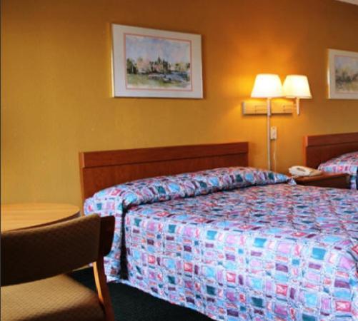 Double Room with Two Double Beds - Non-Smoking