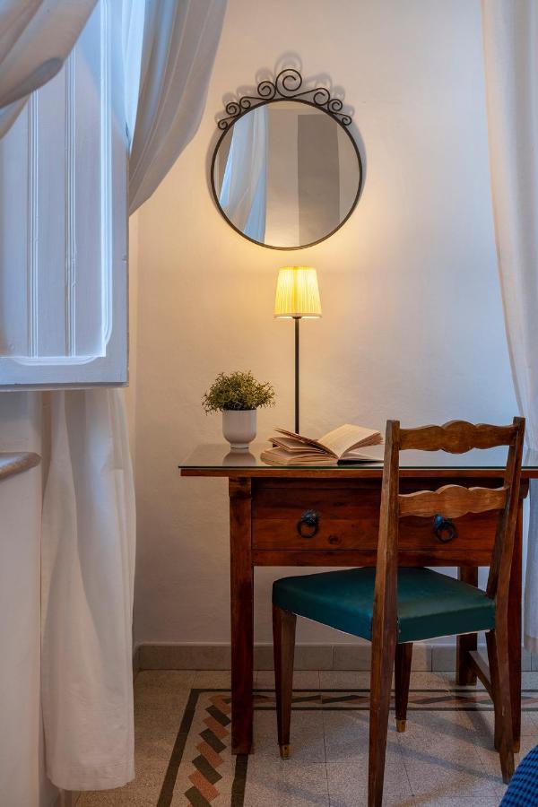 Double Room,1382229830:JPEG