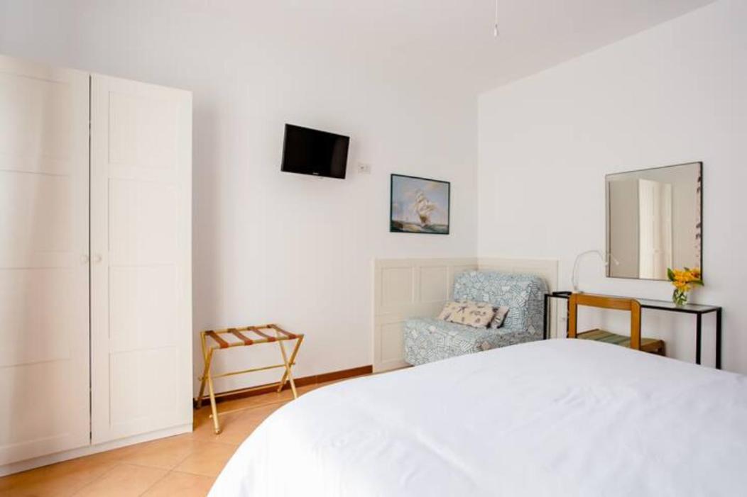 Camera Deluxe