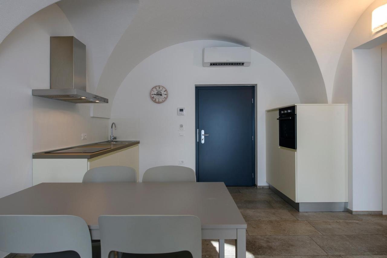 Apartment with Private Garden,1384924103:JPEG