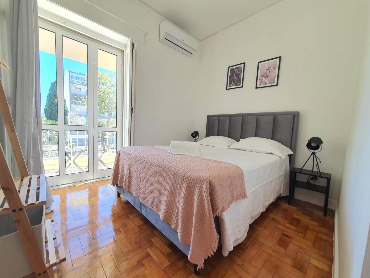 Quarto Duplo com Casa de Banho Privativa
