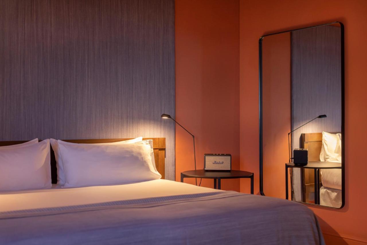 Premium Double Room with Spa Access,1499713672:JPEG