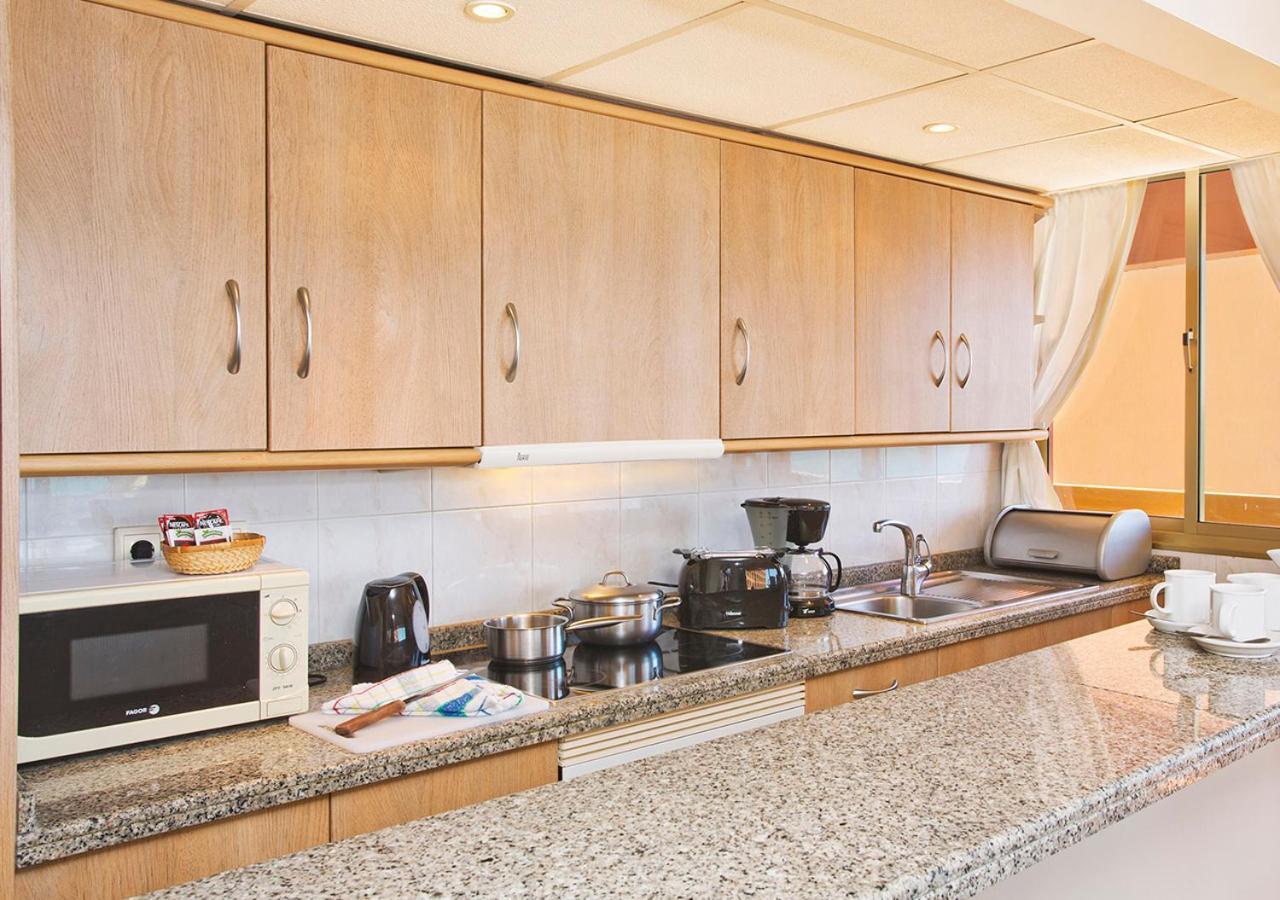 Two-Bedroom Apartment with Mountain View,1226830766:JPEG