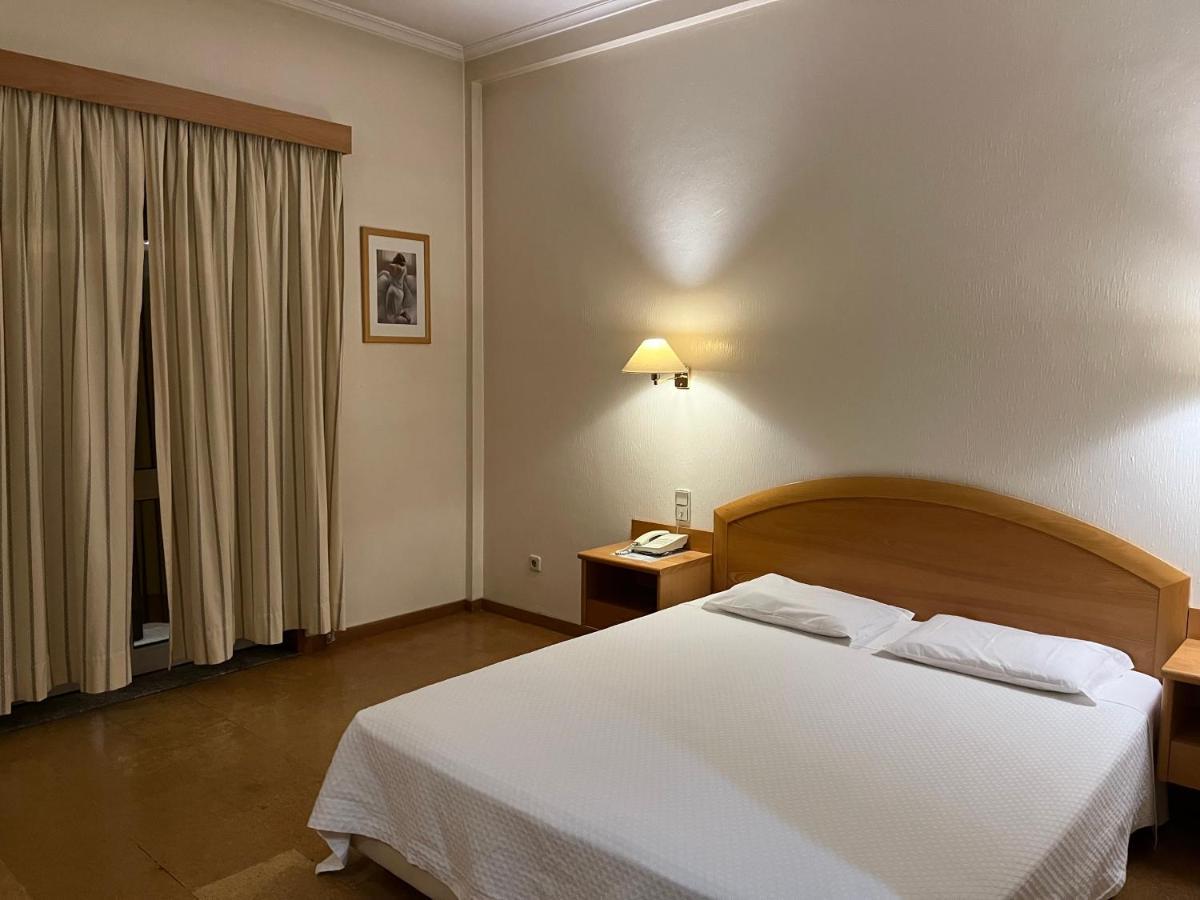Double Room with River View,1398440252:JPEG