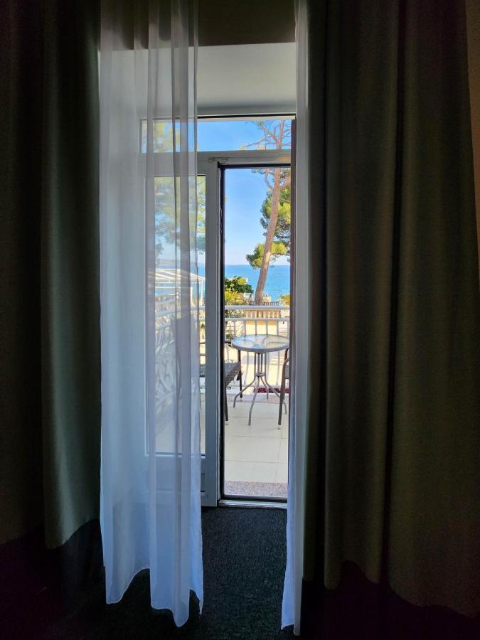 Familiensuite mit Balkon und Meerblick