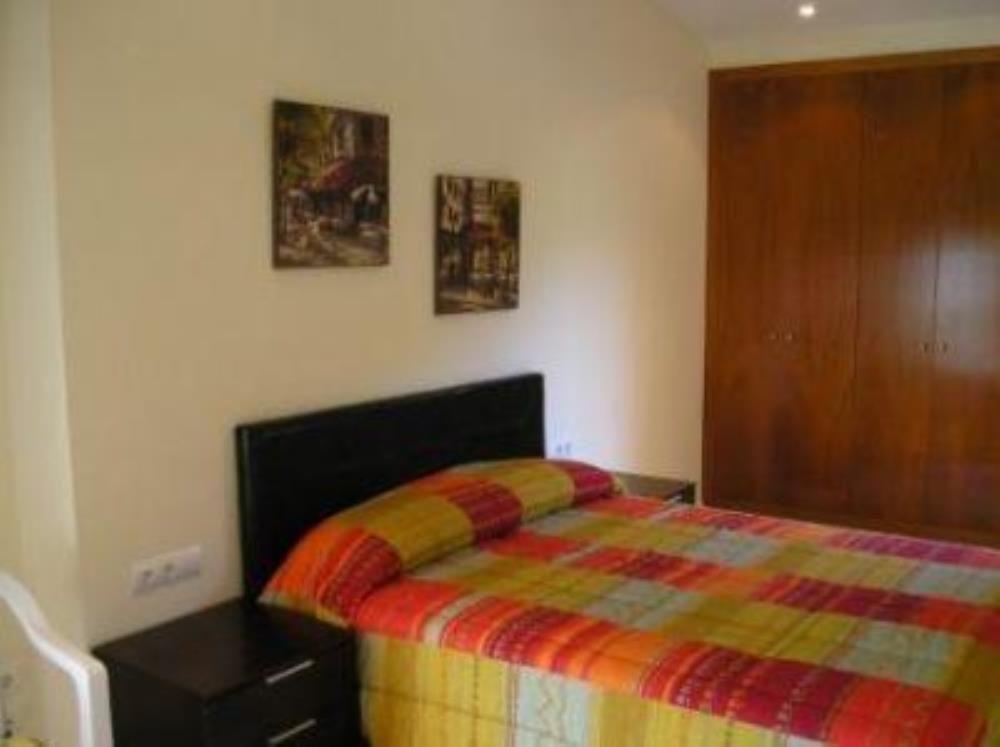 Habitación Doble con aseo compartido