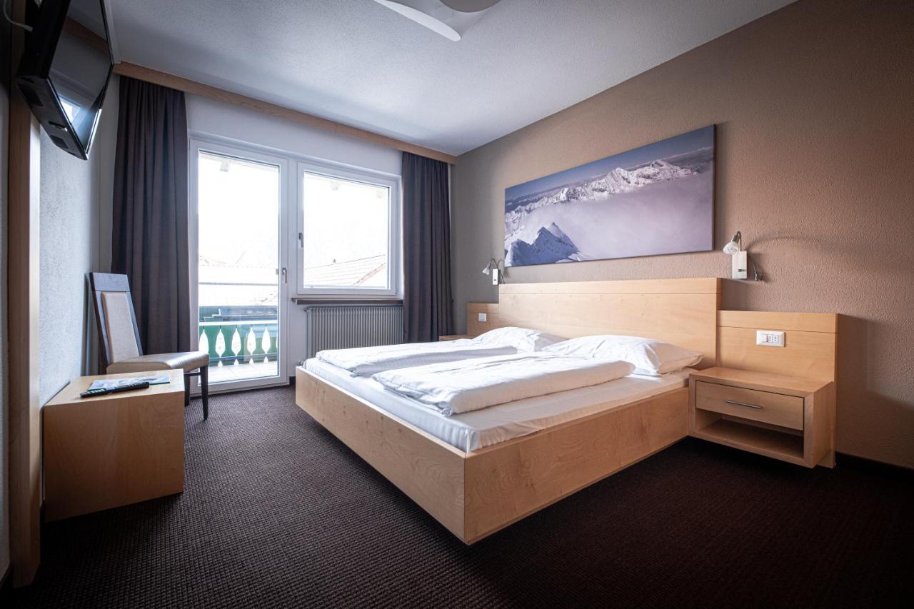 Double Room,1588130835:JPEG