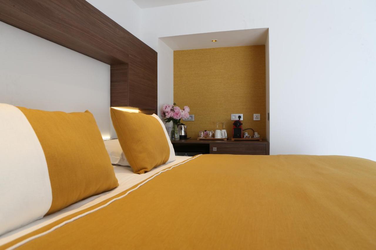 Junior Suite with City View,1403734916:JPEG