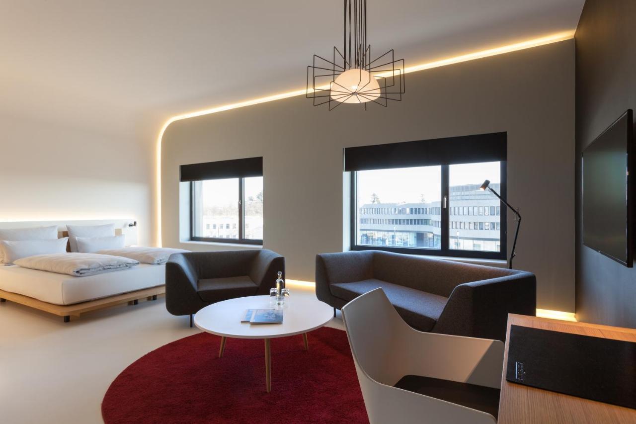 Deluxe Studio with Two Single Beds,1405769162:JPEG